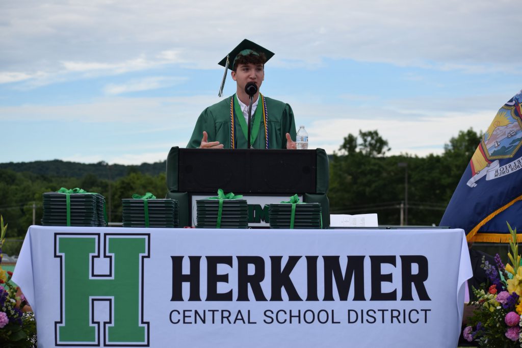 Salutatorian Kyle Carney speaking at graduation